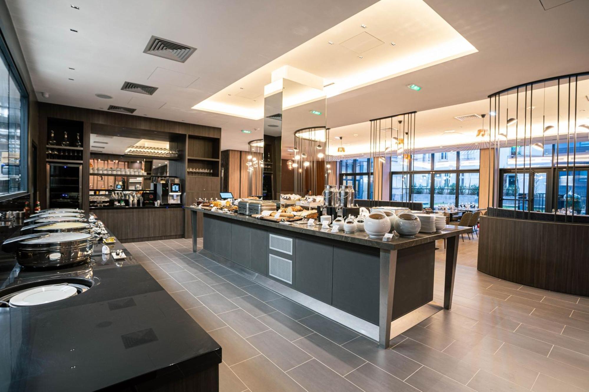Courtyard By Marriott Paris Porte De Versailles Issy-les-Moulineaux Εξωτερικό φωτογραφία