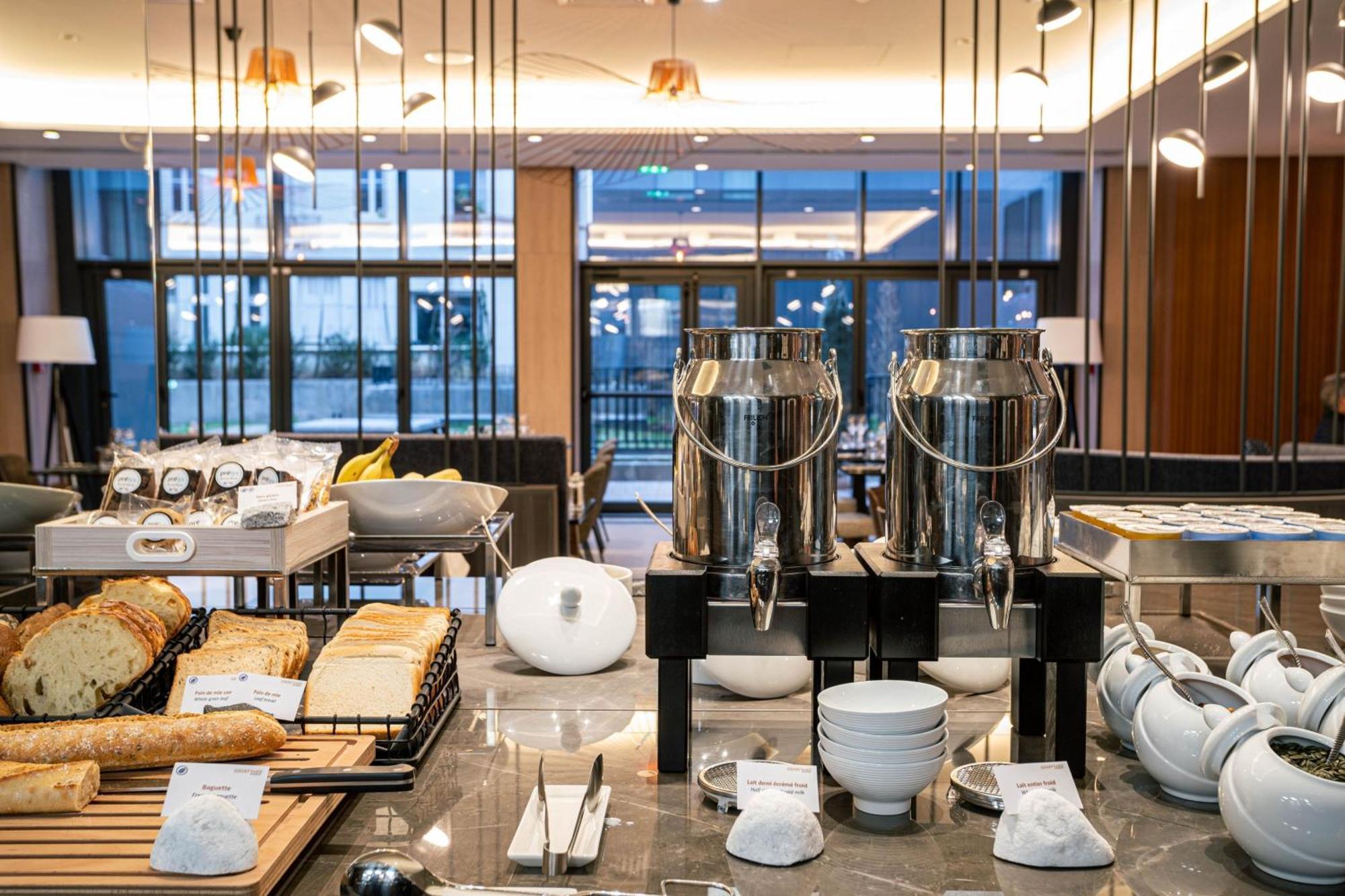 Courtyard By Marriott Paris Porte De Versailles Issy-les-Moulineaux Εξωτερικό φωτογραφία