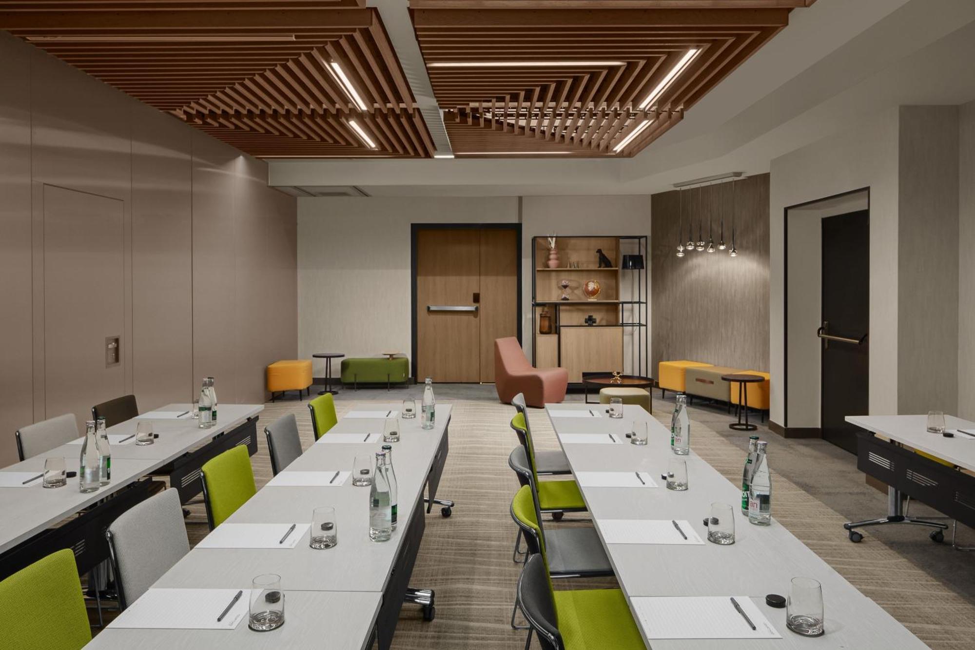 Courtyard By Marriott Paris Porte De Versailles Issy-les-Moulineaux Εξωτερικό φωτογραφία