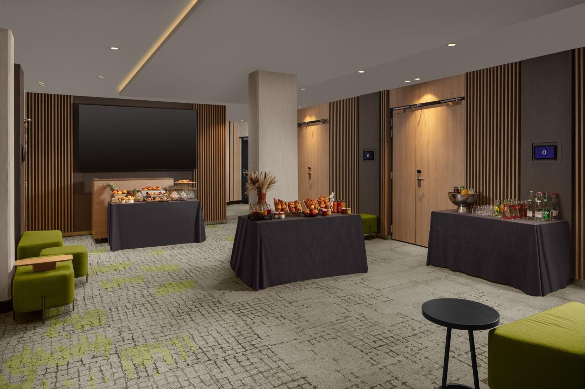 Courtyard By Marriott Paris Porte De Versailles Issy-les-Moulineaux Εξωτερικό φωτογραφία