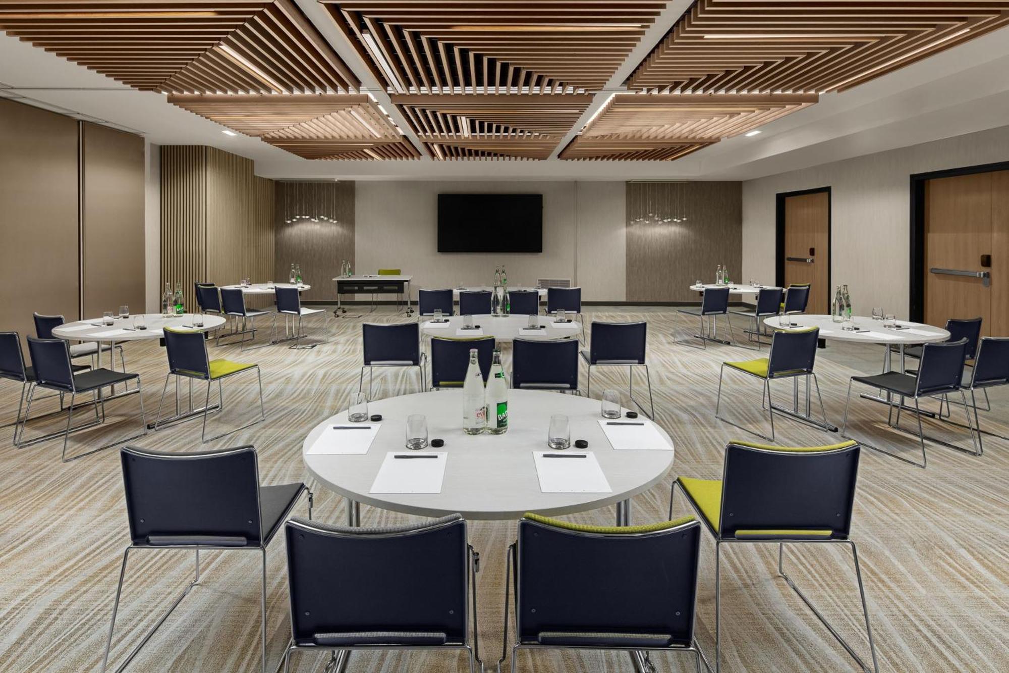 Courtyard By Marriott Paris Porte De Versailles Issy-les-Moulineaux Εξωτερικό φωτογραφία