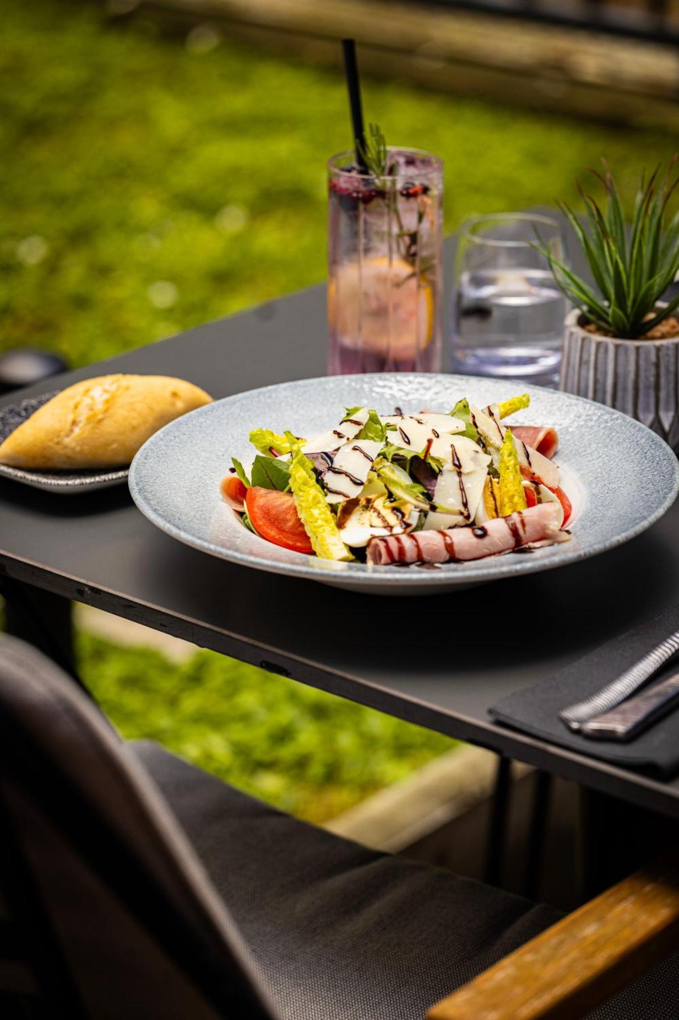 Courtyard By Marriott Paris Porte De Versailles Issy-les-Moulineaux Εξωτερικό φωτογραφία