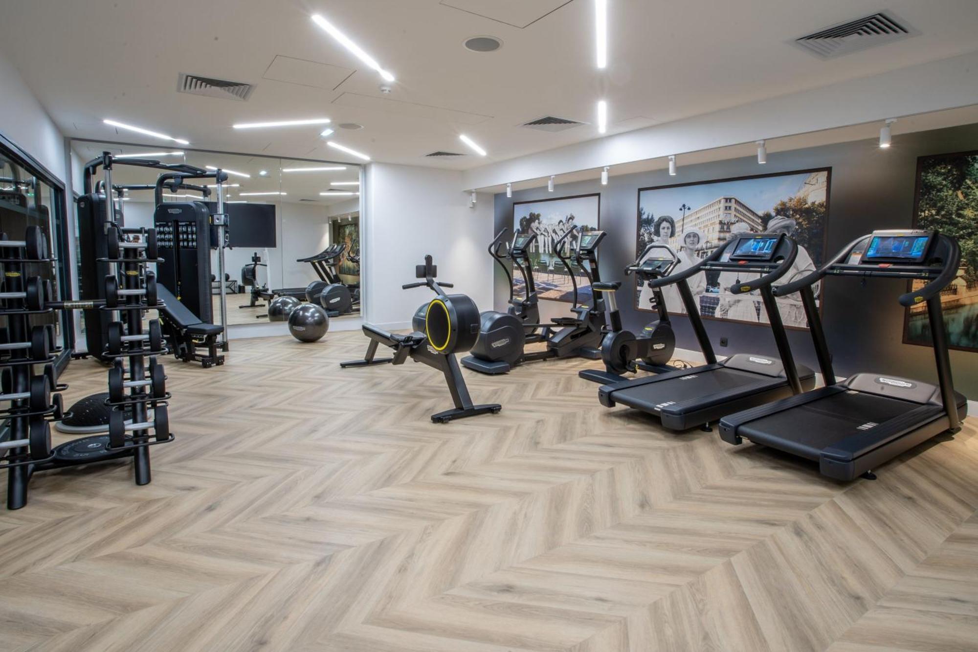 Courtyard By Marriott Paris Porte De Versailles Issy-les-Moulineaux Εξωτερικό φωτογραφία