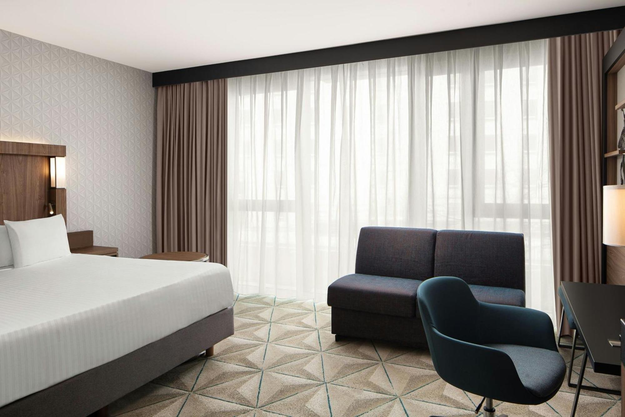 Courtyard By Marriott Paris Porte De Versailles Issy-les-Moulineaux Εξωτερικό φωτογραφία