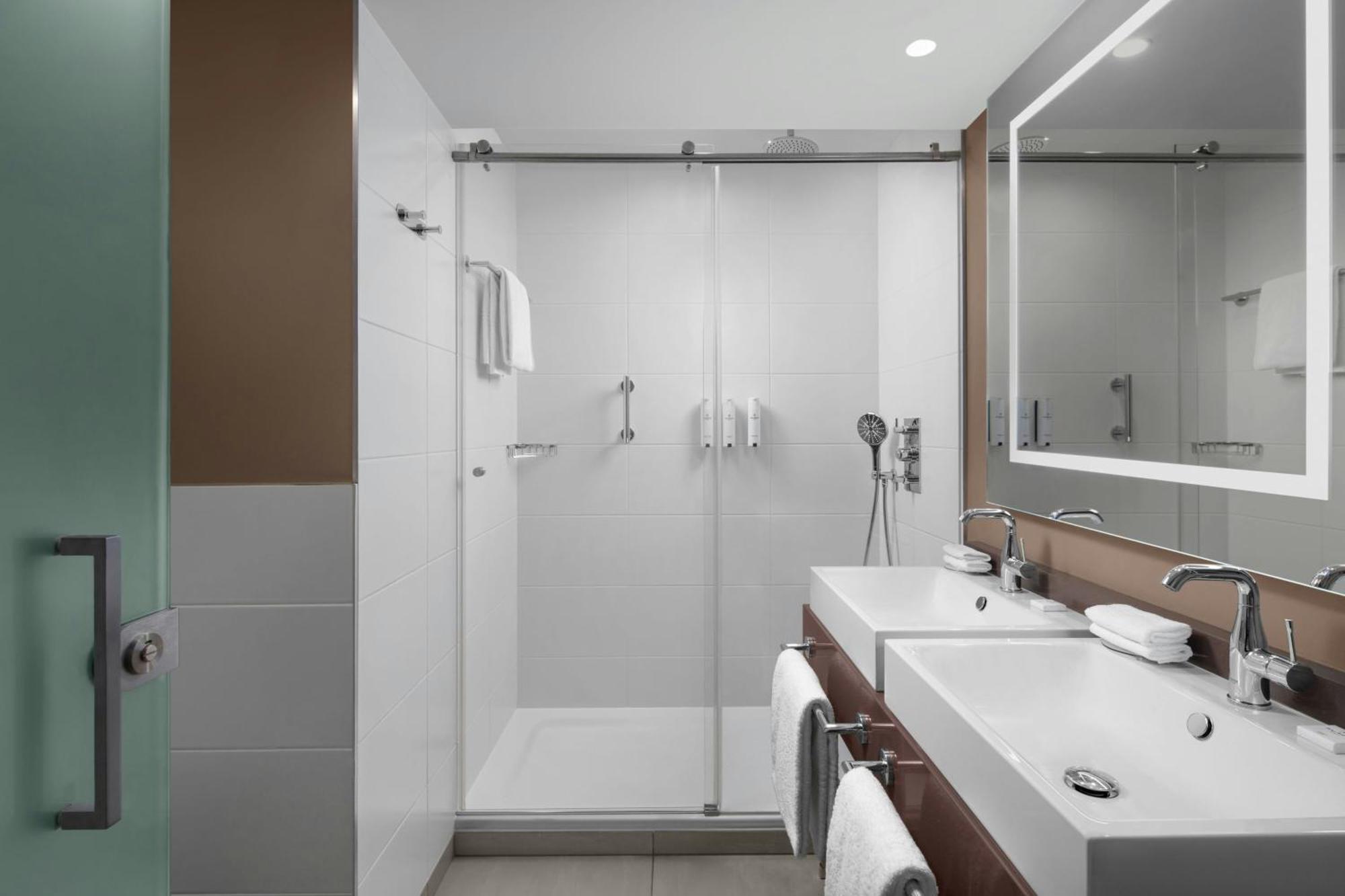 Courtyard By Marriott Paris Porte De Versailles Issy-les-Moulineaux Εξωτερικό φωτογραφία