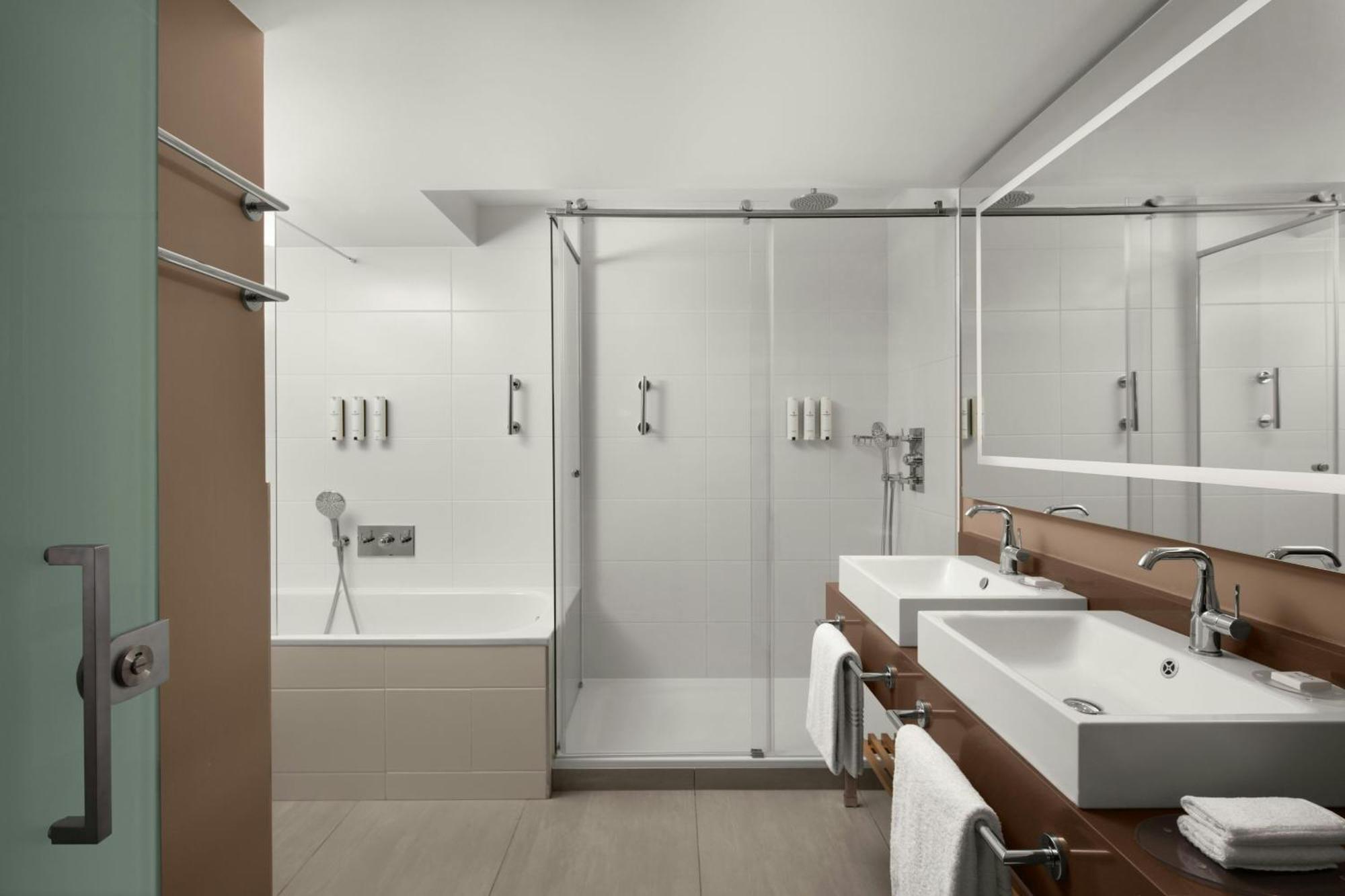 Courtyard By Marriott Paris Porte De Versailles Issy-les-Moulineaux Εξωτερικό φωτογραφία